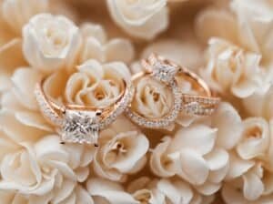 Read more about the article Princess Cut Halo Engagement Rings: A-List Inspirations for Your Fairy-Tale Moment