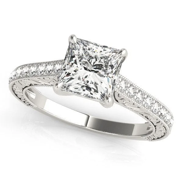 You are currently viewing White Gold Engagement Rings 2024 Guide & Review